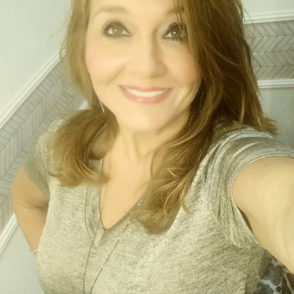 Meet your Posher, Ramona